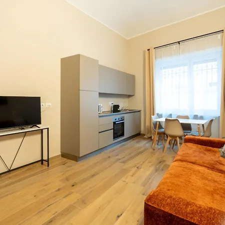 Aparthotel Hotiday Ogr